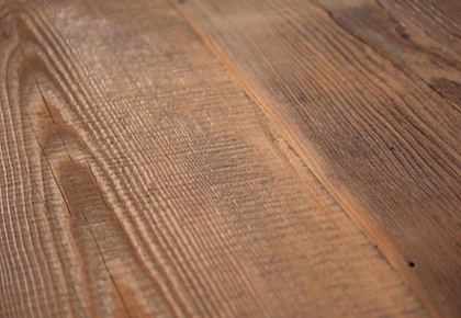 Larice Evaporato Taglio Sega lavorazione artigianale superficie legno